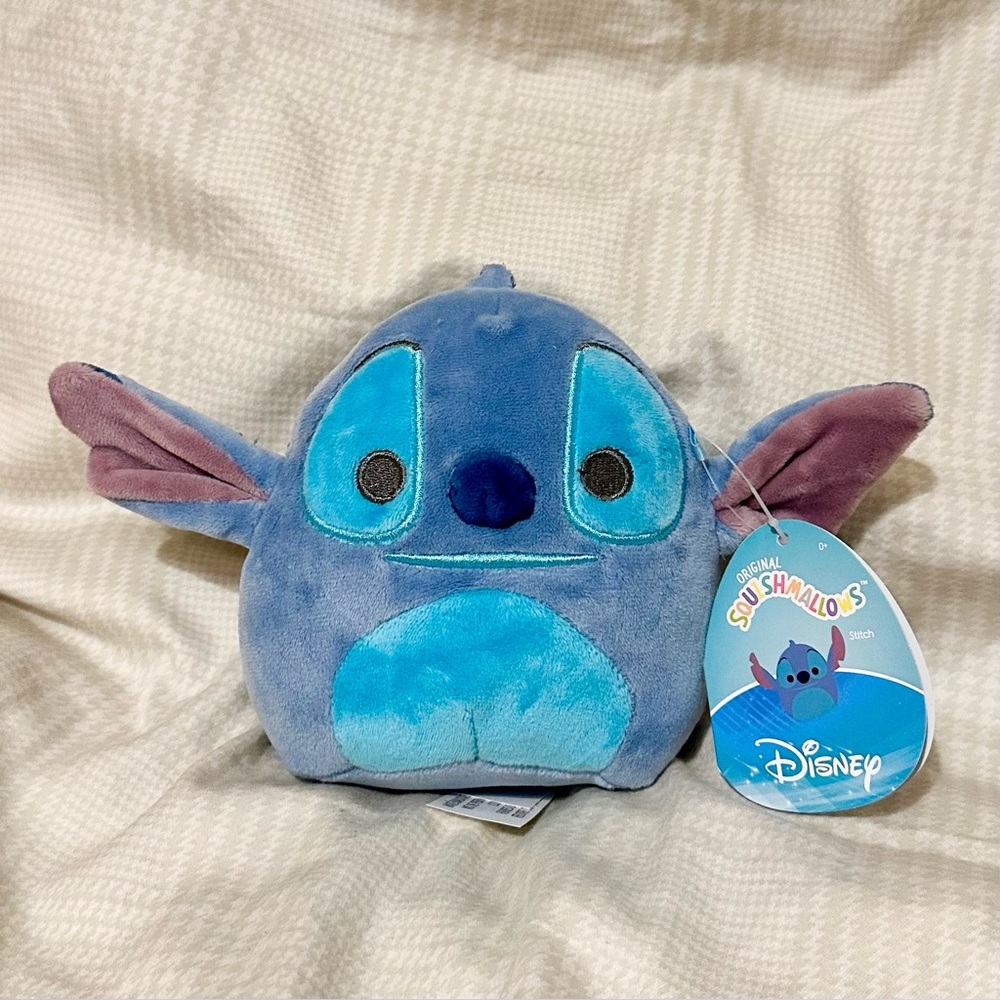 BNWT 5” Disney Stitch Squishmallow